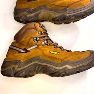 Keen Men’s Waterproof Durrand Mid high Size 10